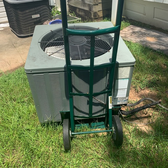 A/c Unit - Picture 2 of 5